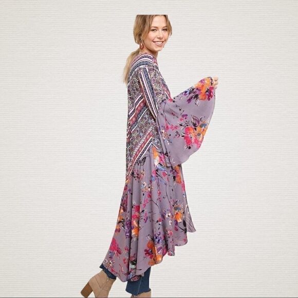 NWT Umgee Purple Floral Paisley Boho Kimono - Picture 3 of 11